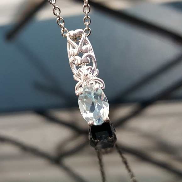 Jewelry - Sky Blue Topaz Pendant